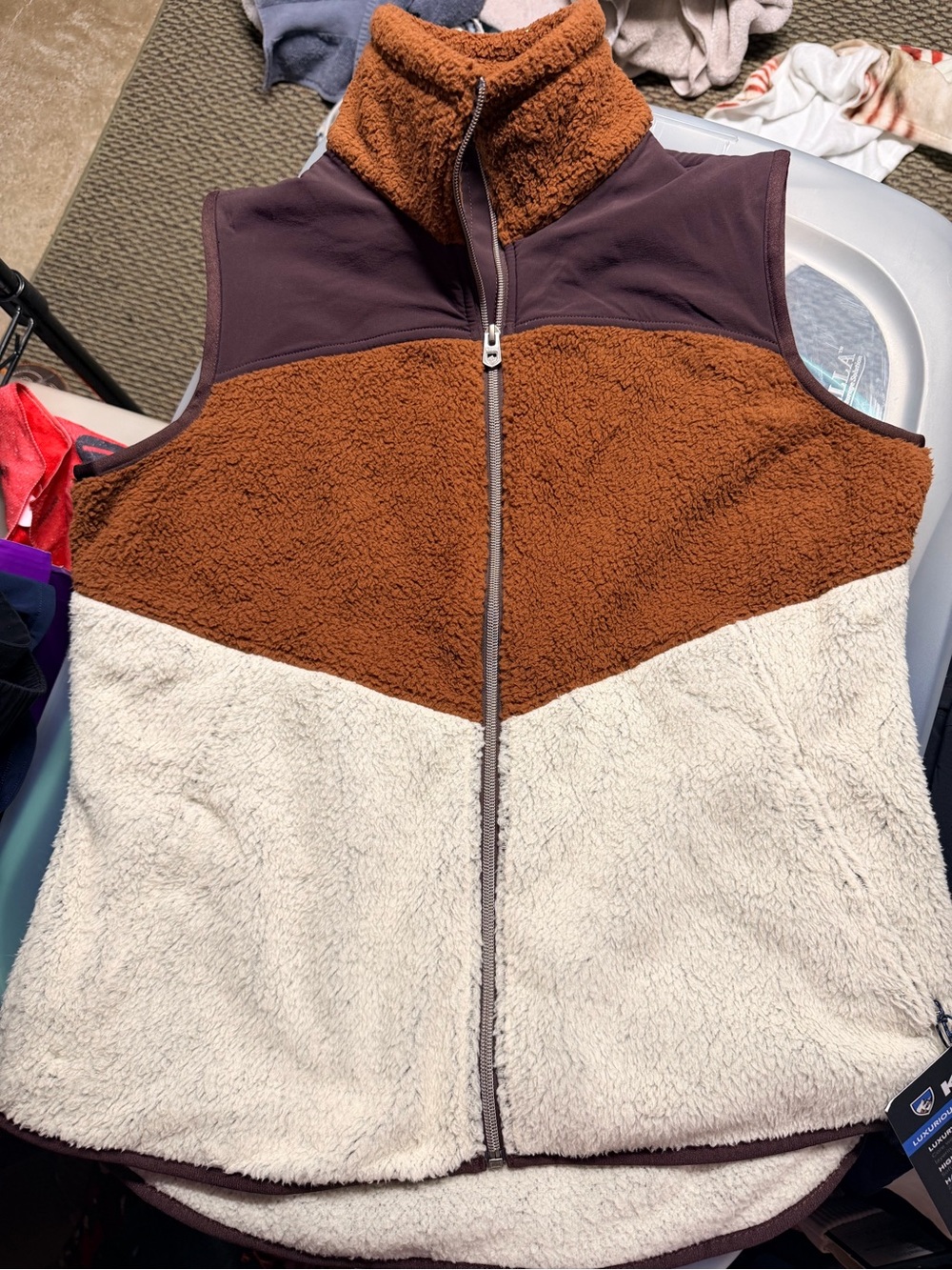 Kuhl women’s prism vest  Cozy Colorblock Sherpa Vest in Brown & Cream